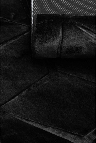 Dywan pluszowy Alaska geometria czarny - runo