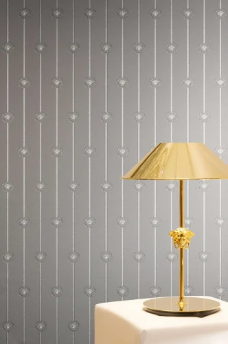 Elegancka tapeta w pasy do salonu Versace 79173-3.webp