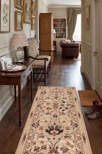 Chodnik wełniany na metry Agnella Isfahan Amara jasny beż w przedpokoju