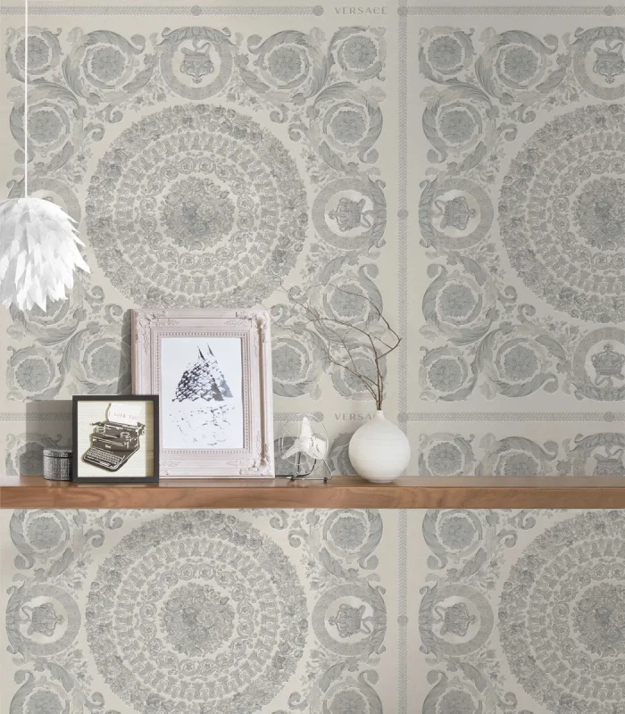 Tapeta szara ornamenty Versace 37055-5.webp