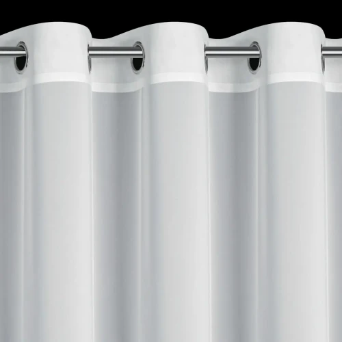 Firana gotowa na przelotkach biała.webp