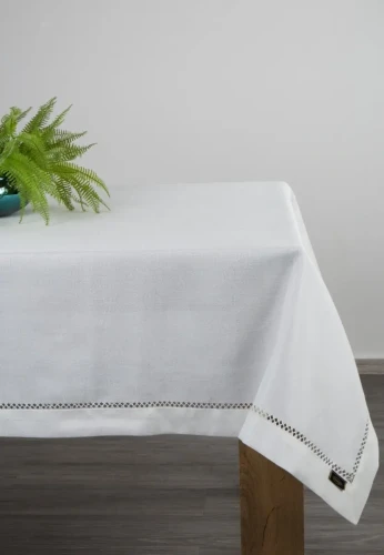 Elegancki obrus biały Emily.webp.webp