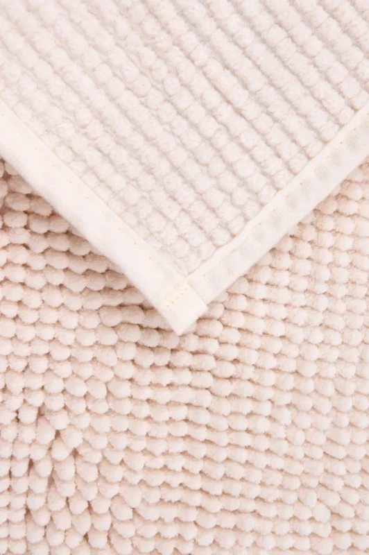 Runo dywanika łazienkowego Chenille soft ivory