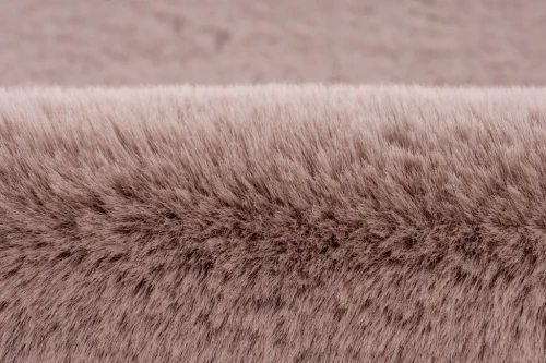Miękkie runo dywanu pluszowego koło Lalee Hides Heaven HEA 800 powder pink