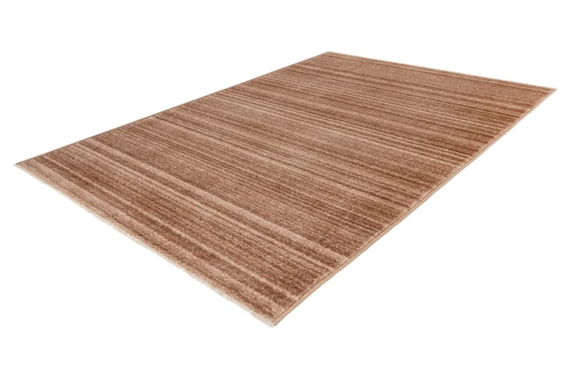 Rzut ukośny brązowego dywanu Lalee Home Savoy SAV 400