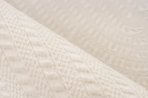 Dwupoziomowe runo dywanu Lalee Pierre Cardin Tropez TRO 502 ivory