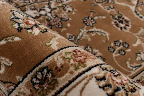Runo beżowego dywanu Lalee Home Classic CLA 801