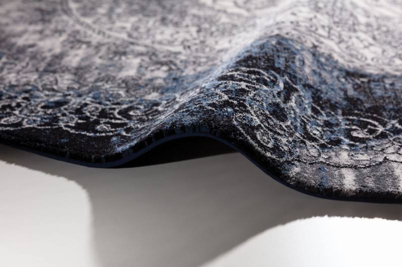 Zakończenie typu binding dywanu Agnella Agnus Currus w kolorze czarnym