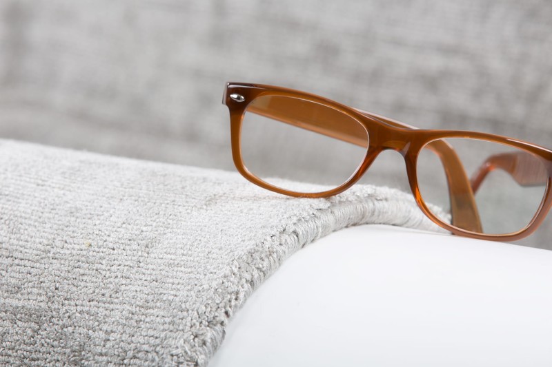 Bok dywanu Obsession Maori MAO220 silver