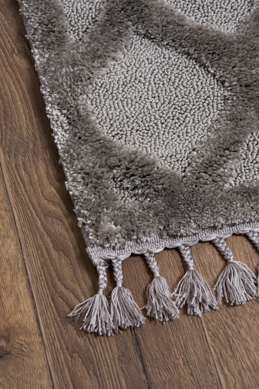 Zbliżenie na runo 3D z geometrycznym wzorem i frędzlami dywanu Berber 6844