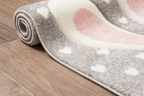 Dywan dla dzieci zajączek Smart Kids 22721 szaro-różowy zwinięty w rulon