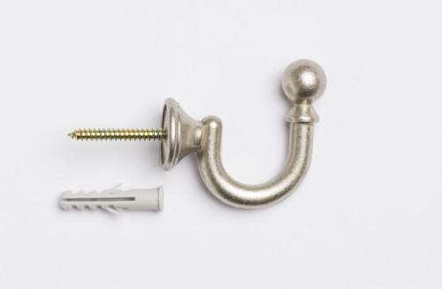 Mały haczyk do upięcia zasłon i firan srebrny mat