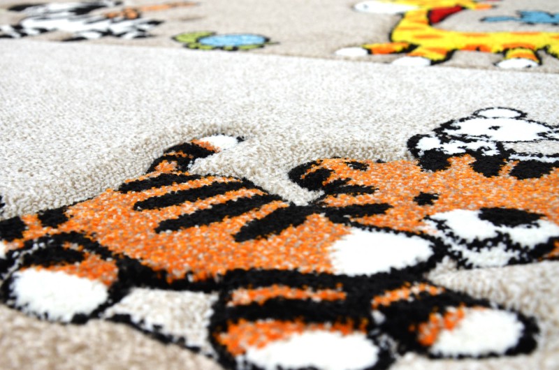 Detal dywanu dla dzieci Smart Kids 22310 wzór zwierzęta