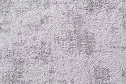 Zbliżenie runa dywanu nowoczesnego Avangarde jasno szarego