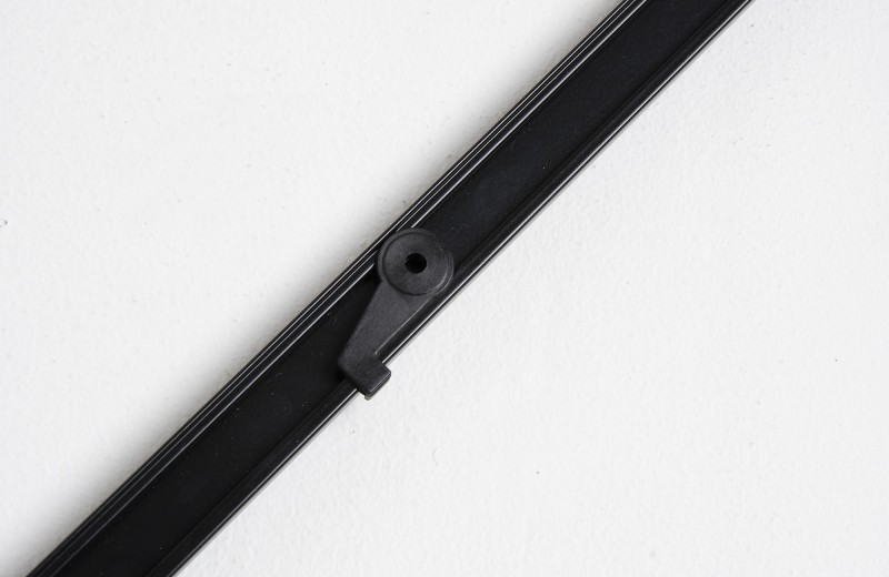 Uchwyt sufitowy Twist z kołkiem w szynie czarnej Techno 15 Zegar