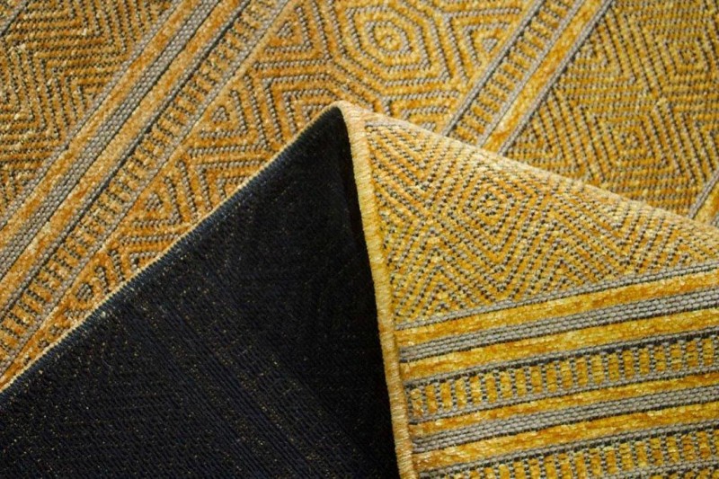 Spód żółtego dywanu nowoczesnego Saran G001