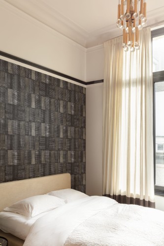 Sypialnia z tapetą Khroma Summer SUM301