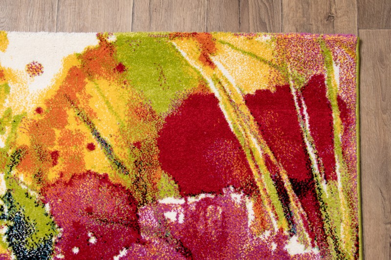 Detal dywanu w kwiaty Folklore J039A