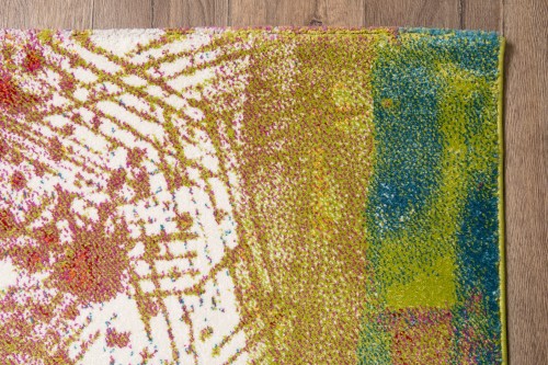 Dywan abstrakcyjny Folklore J361A na podłodze