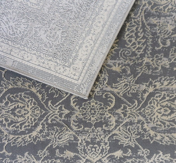 Spód szarego dywanu tadycyjnego Allianz 6301